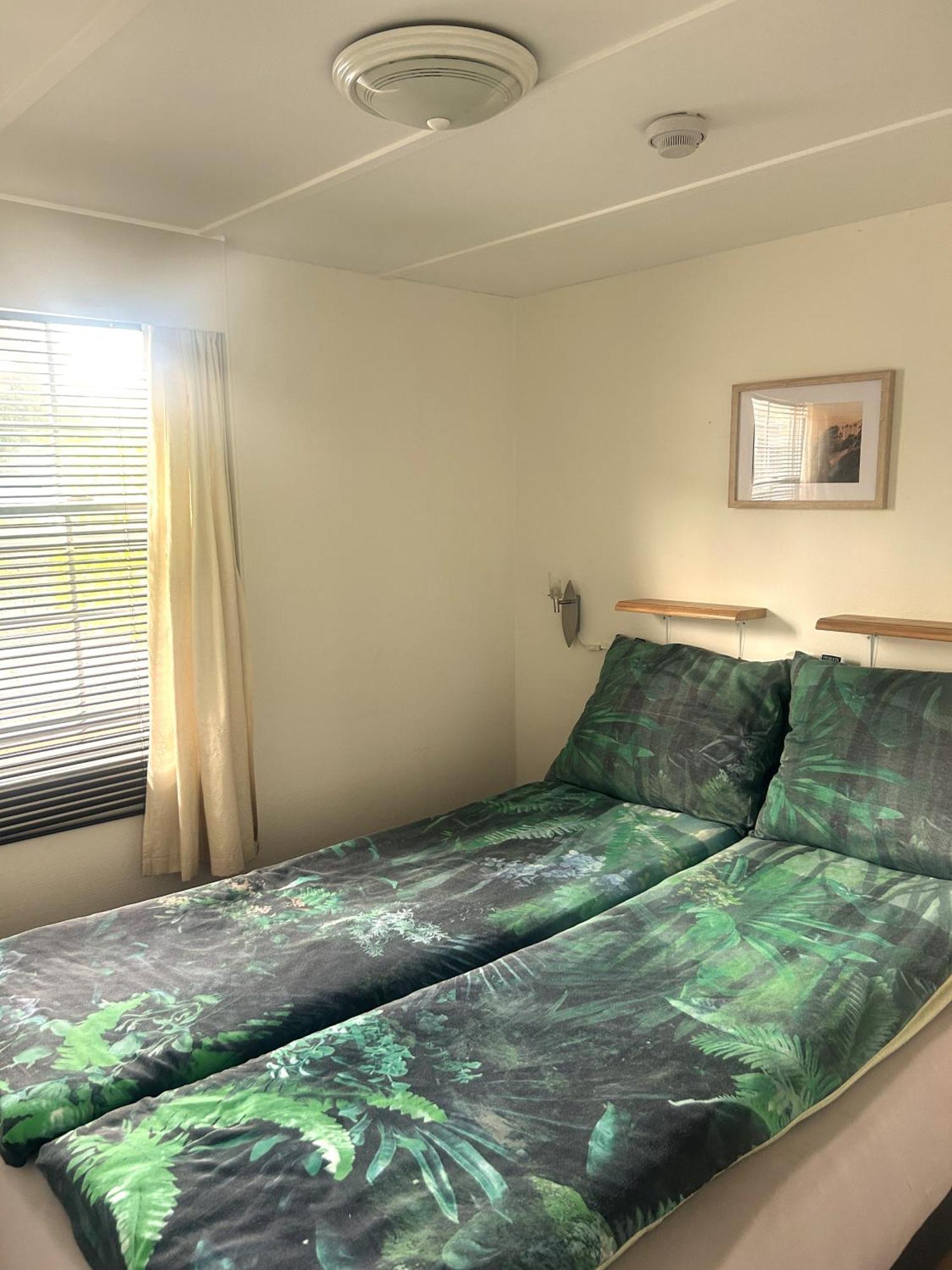 Safarihuisje Met Airco! オーイステルウェイク エクステリア 写真